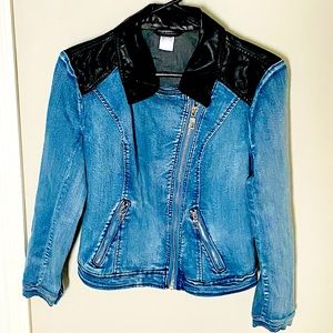 VENUS WOMENS FAUX BLACK LEATHER DENIM JACKET ~NEW~ SIZE XS